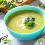 Spinazie recepten: Romige veganistische spinaziesoep